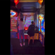 Steph (l.) and Ayesha Curry play some games.